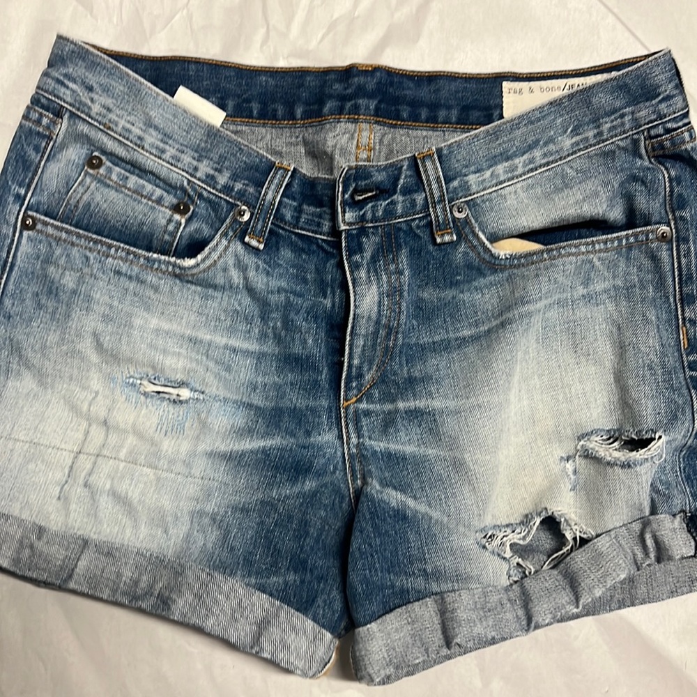 Rag and bone jean shorts size 28